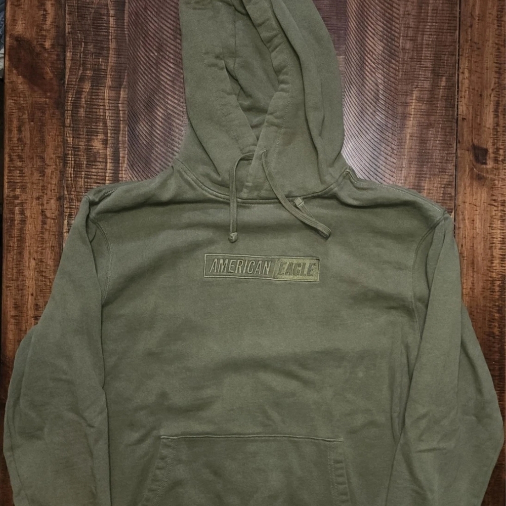 American Eagle Outfitters Mens Green Hoodie Size X-Large with Pockets